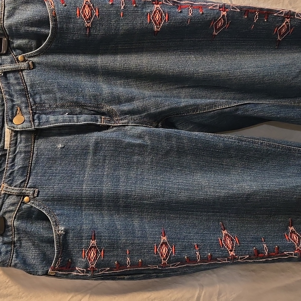 Monroe & Main Denim Jeans with Gold Stitching & Embroidery.